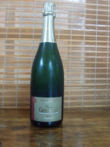 Champagne René Geoffroy Brut Premier Cru 2003: 93/100 pts. Não consta importador para o Brasil