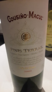 Este escriba levou um dos mais longevos vinhos do Chile: o Cousiño-Macul Finis Terrae 2009 que ocupou a honrosa quarta colocação. Seu preço? Entre R$ 115 - 130